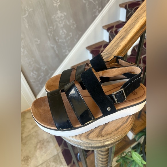 UGG Black Platform Sandals - Picture 9 of 15
